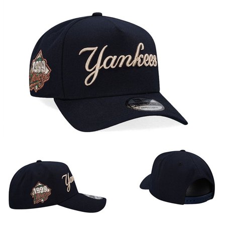 New York Yankees Adjustable Hat