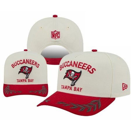 Tampa Bay Buccaneers Adjustable Hat