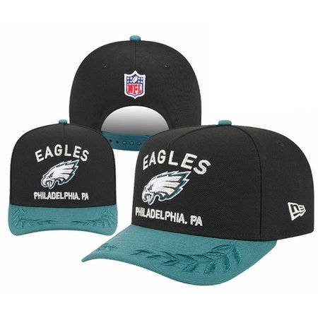 Philadelphia Eagles Adjustable Hat