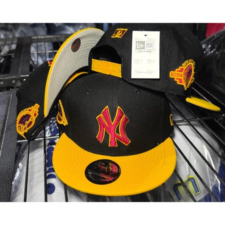 New York Yankees Snapback Hat