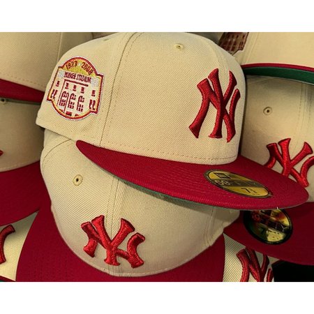 New York Yankees Fitted Hat